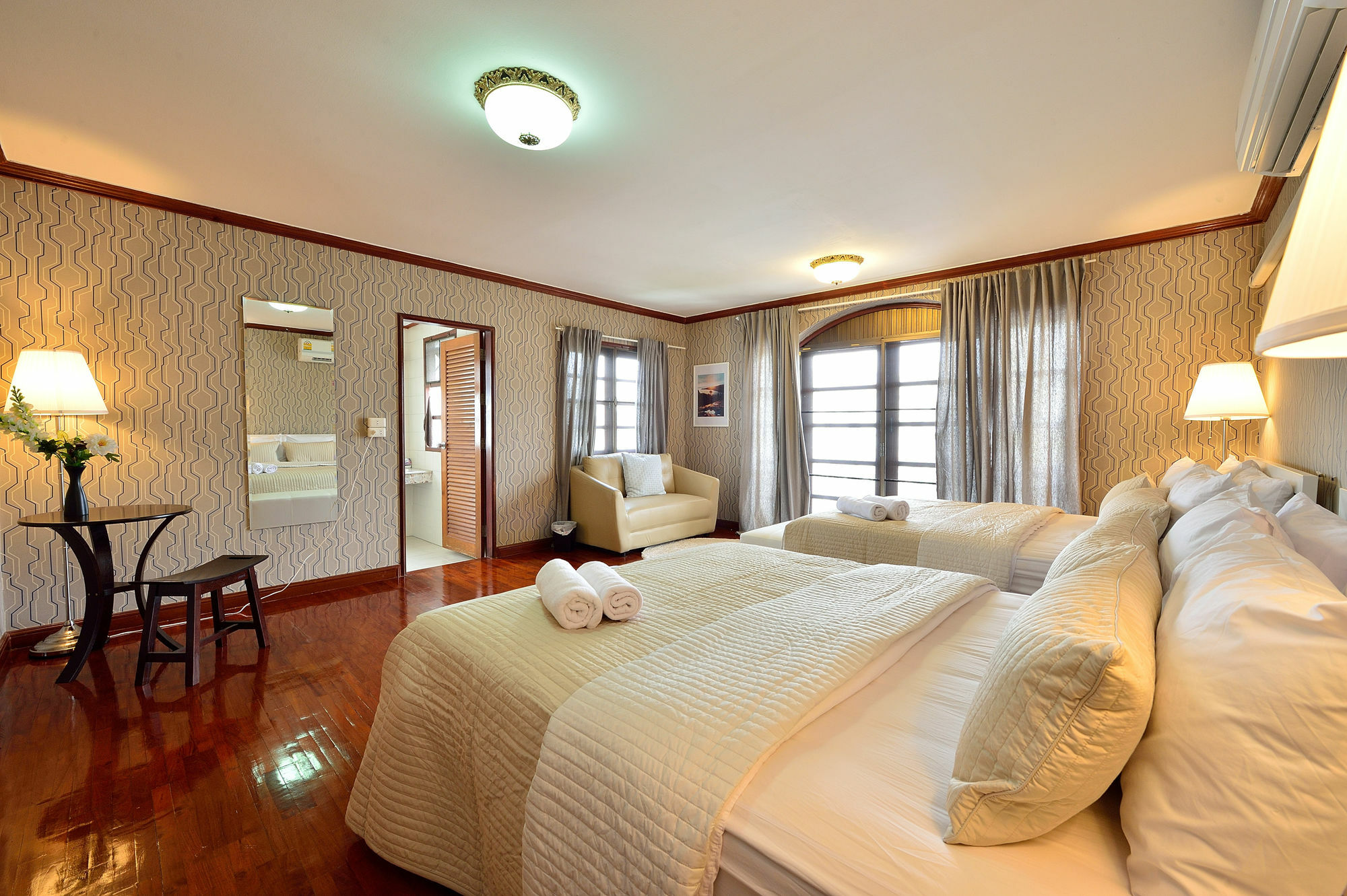 Lost And Found Bed And Breakfast Bangkok Exteriör bild